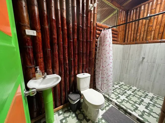 SE VENDE ECOHOTEL PEREIRA, COMBIA - Foto 5