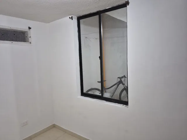 Se vende Apartamento con Tres Rentas. Pereira, Cuba - Foto 4