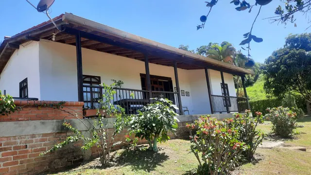 SE VENDE CASA CAMPESTRE VITERBO CALDAS