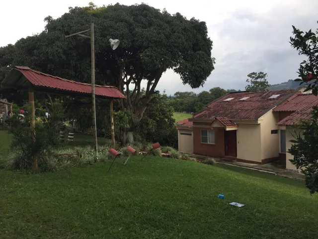 SE VENDE LOTE, PEREIRA, VIA CONDINA
