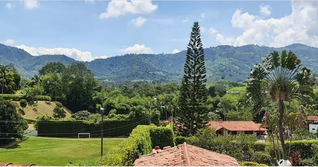 SE VENDE ECOHOTEL PEREIRA, COMBIA - Foto 18