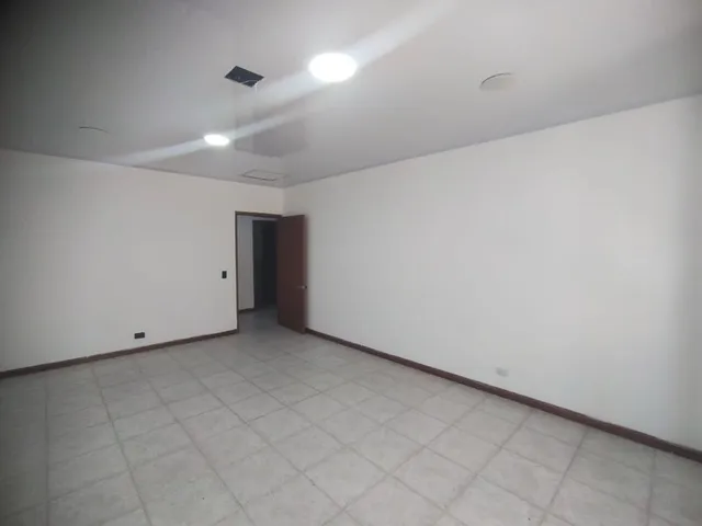 SE ARRIENDA EDIFICIO PEREIRA, CENTRO - Foto 25