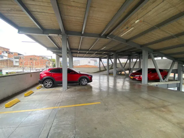 SE ARRIENDA EDIFICIO PEREIRA, TURIN - Foto 10