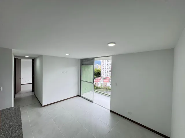 SE VENDE APARTAMENTO, DOSQUEBRADAS, LA BADEA - Foto 2