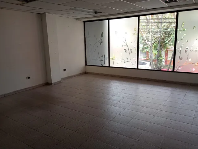 SE VENDE LOCAL SECTOR SAN ANDRESITO PEREIRA - Foto 2