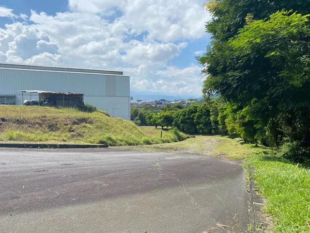 SE VENDE LOTE EN DOSQUEBRADAS RISARALDA