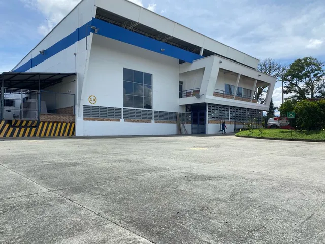 SE VENDE BODEGA, ZONA FRANCA QUINDIO, LA TEBAIDA