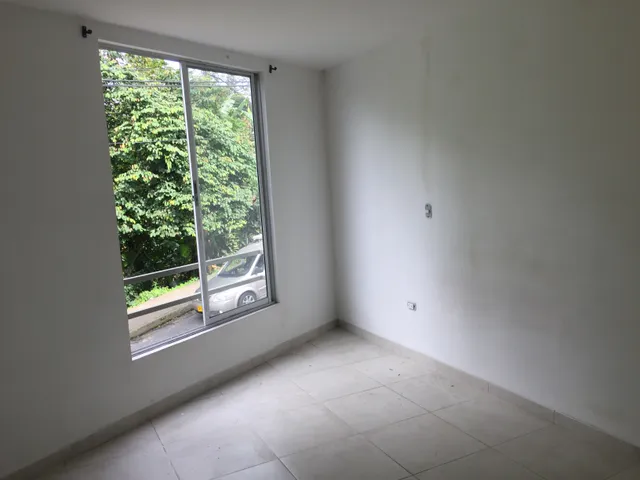 Se vende casa, Pereira, Cuba - Foto 6