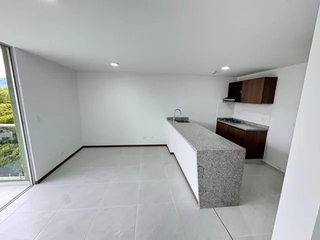 SE VENDE APARTAMENTO, DOSQUEBRADAS, LA BADEA - Foto 4