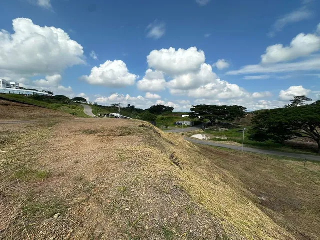 SE VENDE LOTE, PEREIRA, CERRITOS
